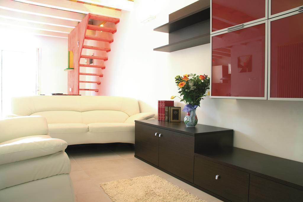 نوالي Bed And Breakfast Venice House المظهر الخارجي الصورة