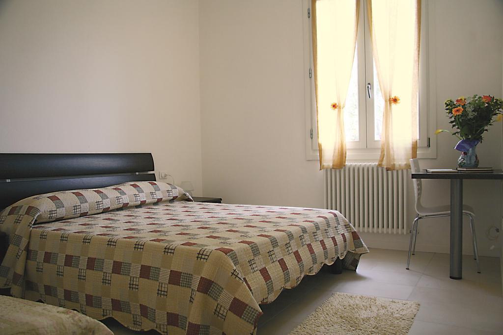 نوالي Bed And Breakfast Venice House المظهر الخارجي الصورة